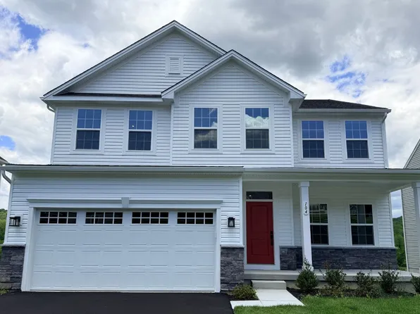 104 Zelkova Ln, Coatesville, PA 19320