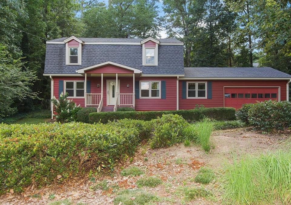 1st image of 3049 Meadow Dr