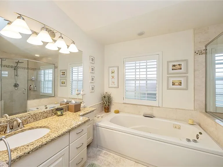 7546 Mill Pond Cir — Photo 13