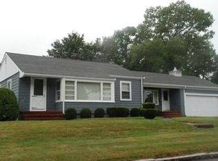 125 Rochambeau St, New Bedford, MA 02745