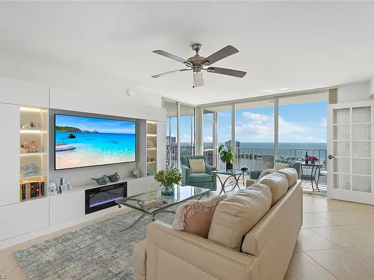 5550 Heron Point Dr #1902 — Photo 1