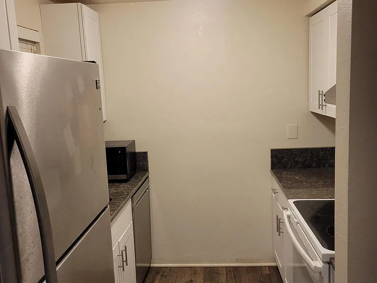 5476 SW Alger Ave #C8 — Photo 2