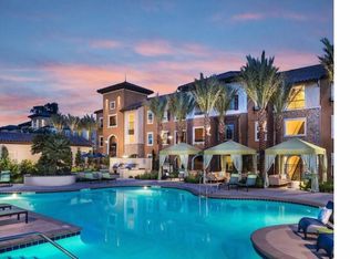 340 Mike Loza Dr UNIT 302, Camarillo, CA 93012