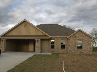 1651 Citiation Ln, Prairie Grove, AR 72753