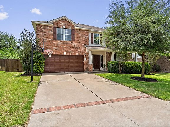2nd image of 112 Justin Leonard Dr