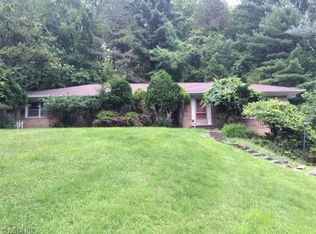 10637 Greenhaven Pkwy, Brecksville, OH 44141