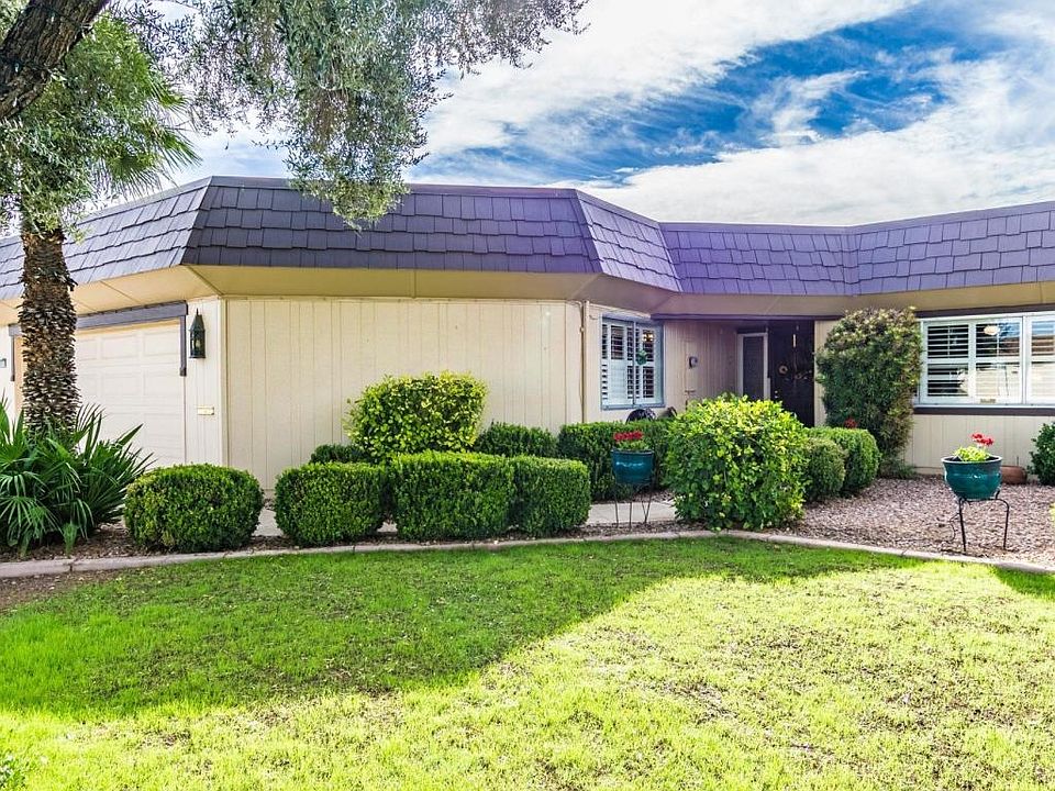 1st image of 10557 W Loma Blanca Dr
