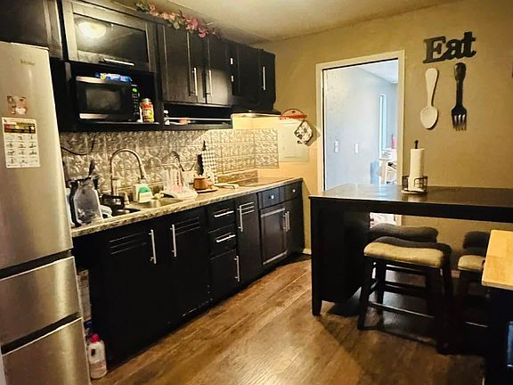 4th image of 507 E Palace Ave