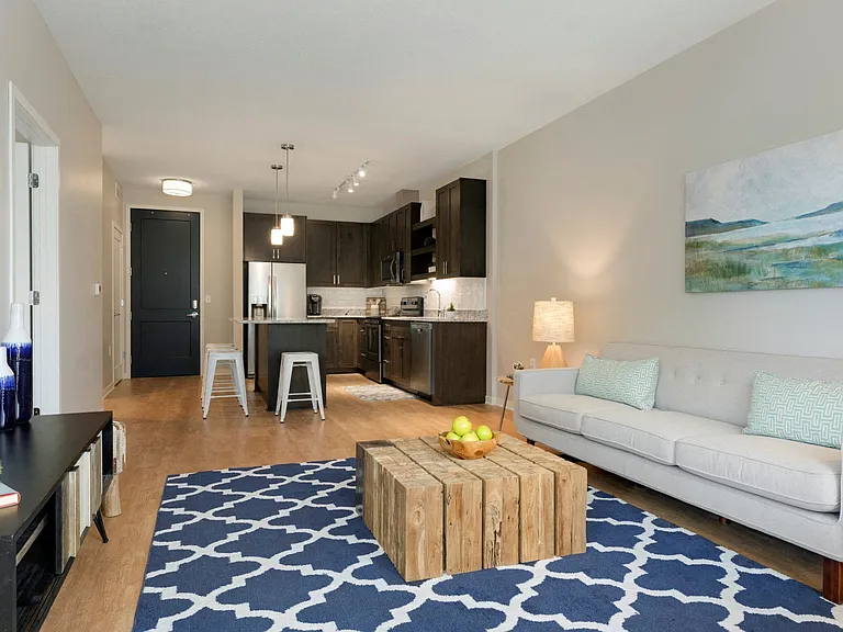 Model 1 BR - Floor Plan B4