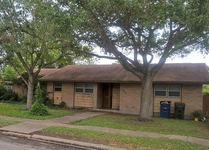 1st image of 421 Montclair Dr