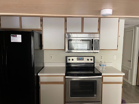 5th image of 2022 Royal Bay Blvd APT 93