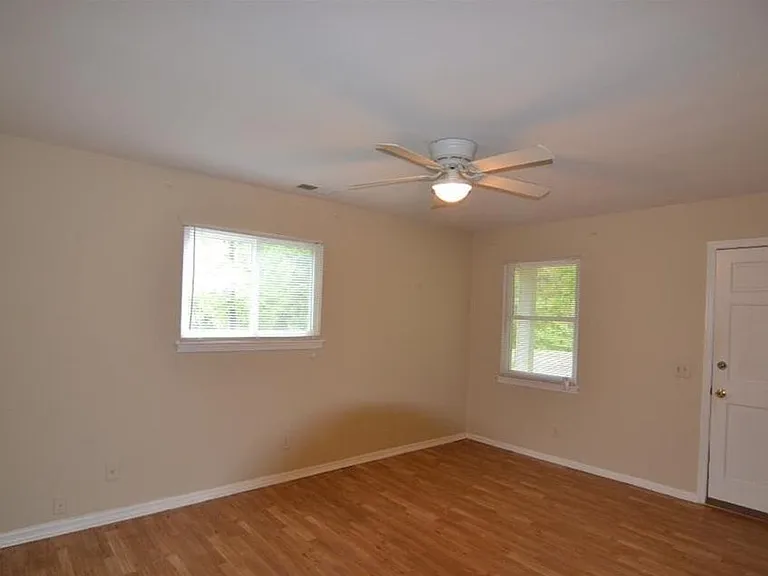 7200 Longstreet Dr — Photo 8