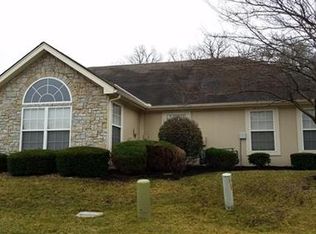 841 NE Devon Dr #8-A, Lees Summit, MO 64064