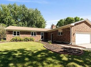539 Orchard Ct, Clinton, IA 52732