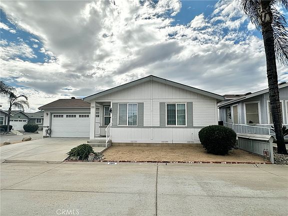 3rd image of 27250 Murrieta Rd Space 288