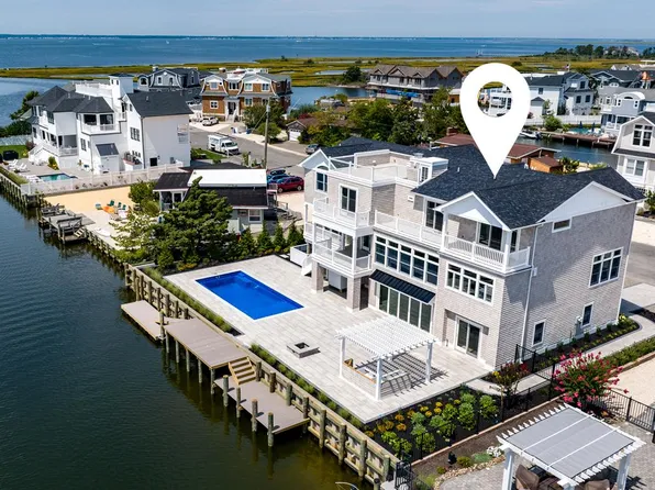 197 Nautilus Dr, Beach Haven, NJ 08008