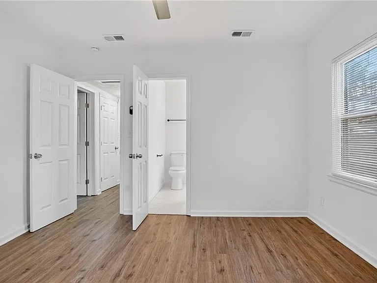 1439 Westboro Dr SW — Photo 26