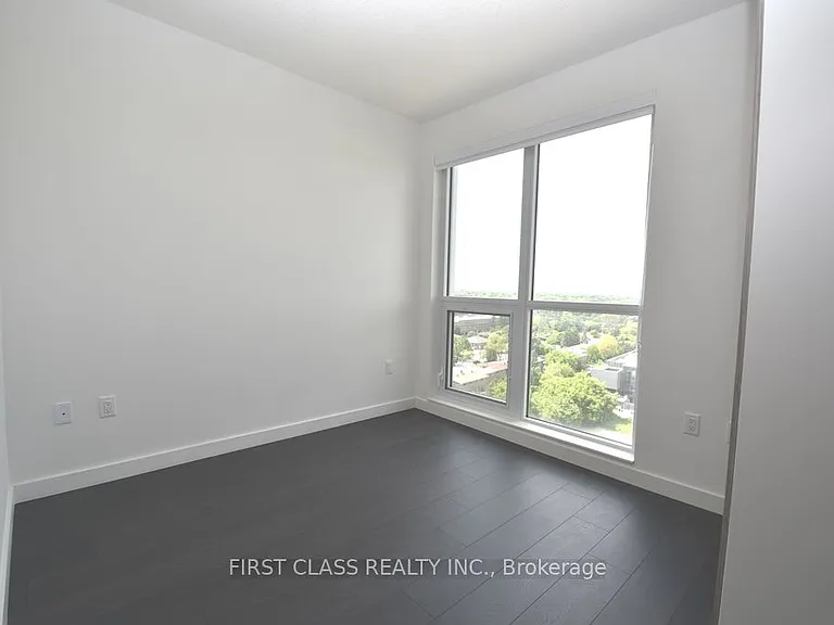 25 McMahon Dr #1707 — Photo 14