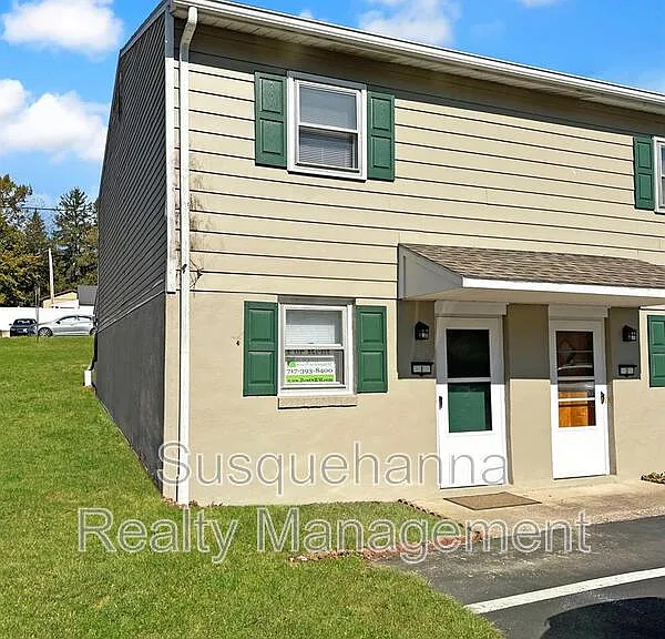2 Arwin Dr #1 — Photo 1