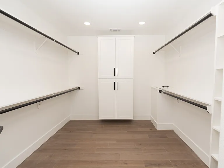 2589 W Lake Van Ness Cir — Photo 37
