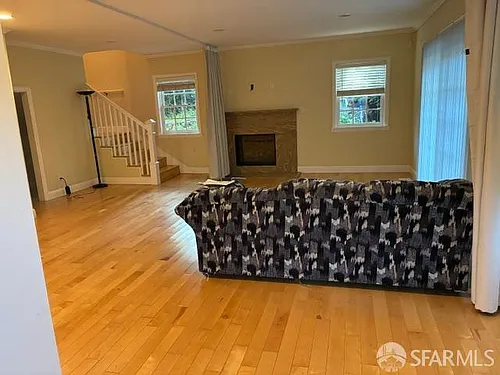 330 Sheridan Ave Photo 1