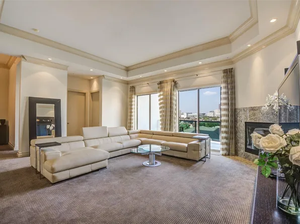 3388 Sage Rd Unit 502, Houston, TX 77056