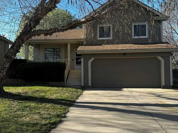 12622 Lillian St, Omaha, NE 68138