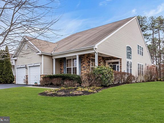 4th image of 121 Golf View Dr