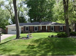 1118 Lindy Lane Ave SW, North Canton, OH 44720