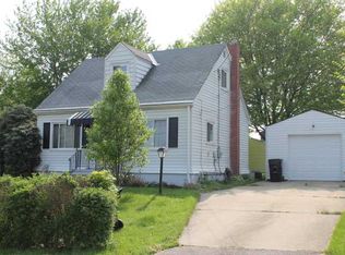 9033 Hillcrest Rd, Pittsburgh, PA