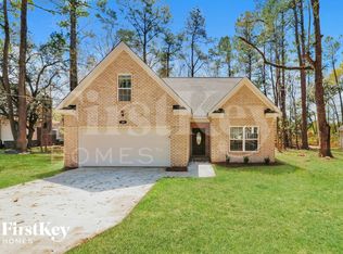 121 Pemberton Rd, Summerville, SC 29483