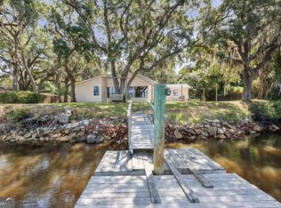 1142 New Point Peter Rd, Saint Marys, GA 31558