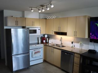 550 Taylor St #1608, Vancouver, BC V6B 1R1