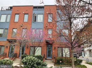8311 Looking Glass Way, Fairfax, VA 22031