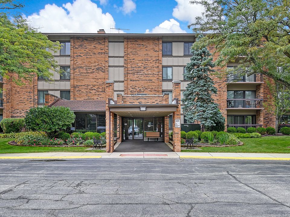 1st image of 77 Lake Hinsdale Dr APT 104