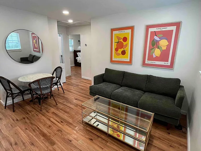 1130 Wade St NE #A — Photo 2