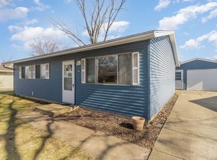 345 Village Rd, Michigan City, IN 46360