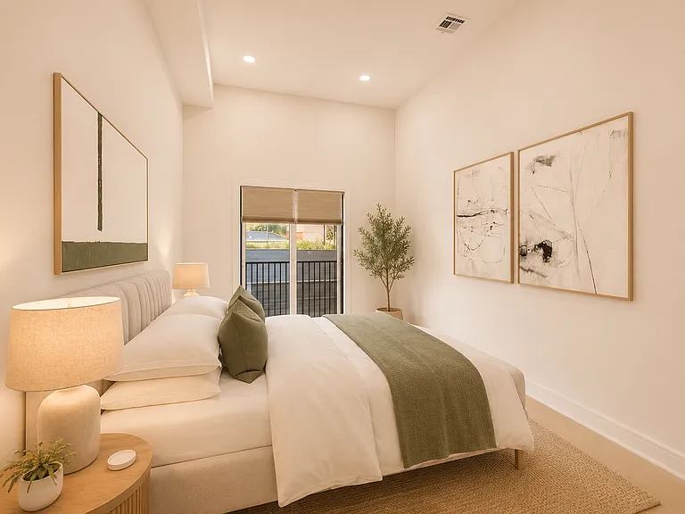 615 Hudson St #2 — Photo 5