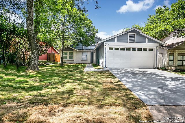 1st image of 650 Cypressgreen Dr