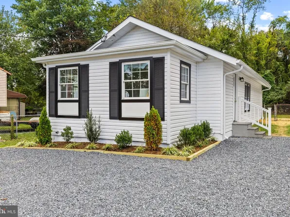 285 Thelma Ave, Glen Burnie, MD 21061