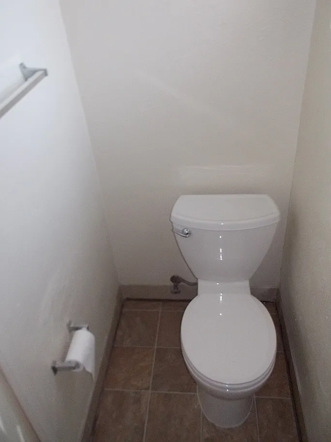 3 bed, $1,595 — Photo 3