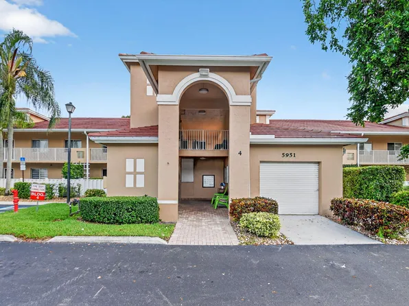 5951 Regal Glen Drive #201, Boynton Beach, FL 33437