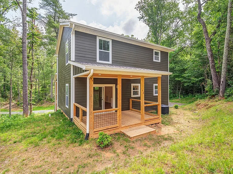204 Cascade Ridge Rd — Photo 17