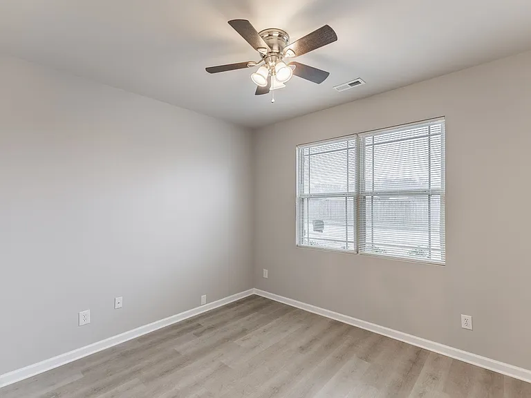 134 Natalie Jane Dr — Photo 14