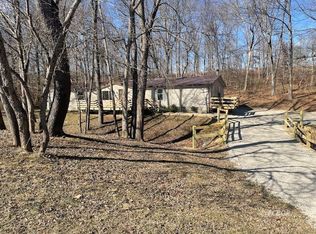 495 Grady Ln, Wellston, OH 45692