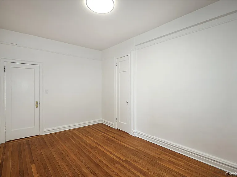 11525 Metropolitan Ave #233 — Photo 13