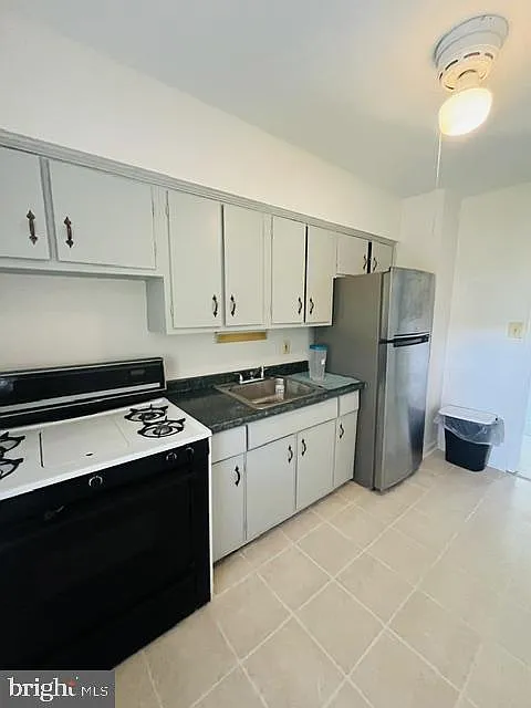 1 bed, 1.0 bath, 600 sqft, $1,250 — Photo 3