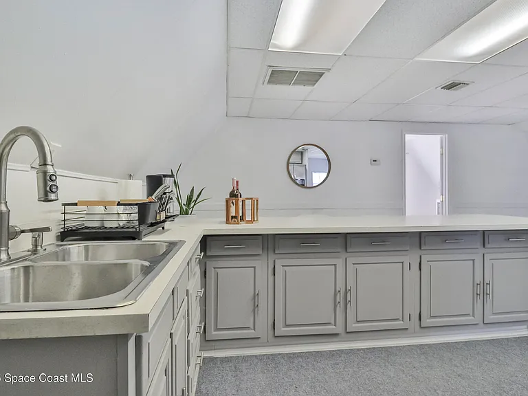 2440 Brandywine Ln — Photo 12