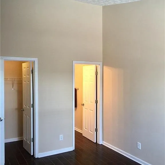 2040 Keenland Ct — Photo 9
