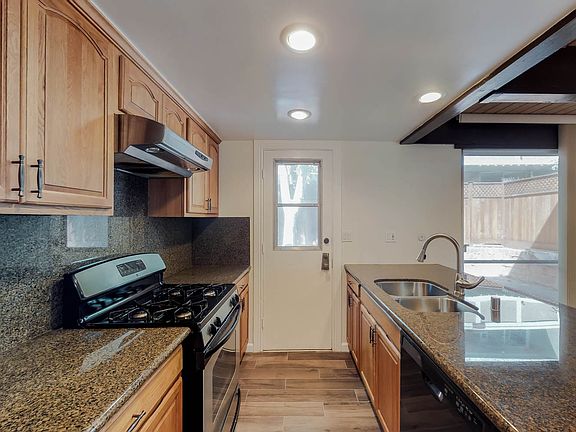 4th image of 6335 Green Valley Cir